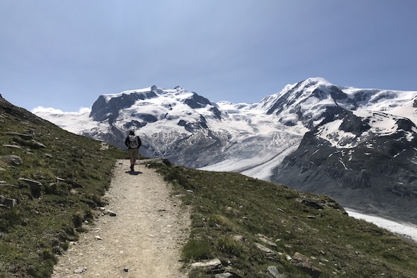 8-essential-tips-for-safe-summer-hiking-Swisskisafari