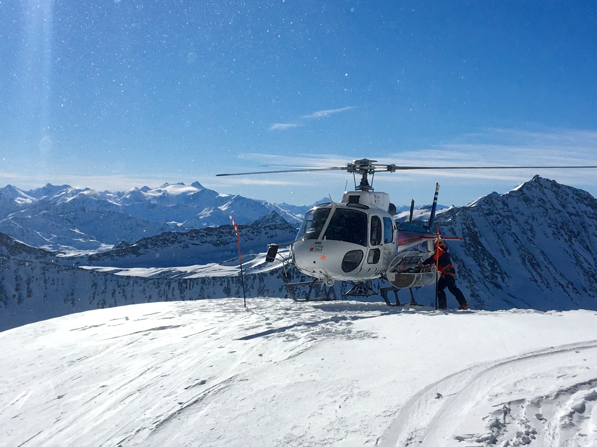 7-things-to-know-about-heli-skiing-in-europe