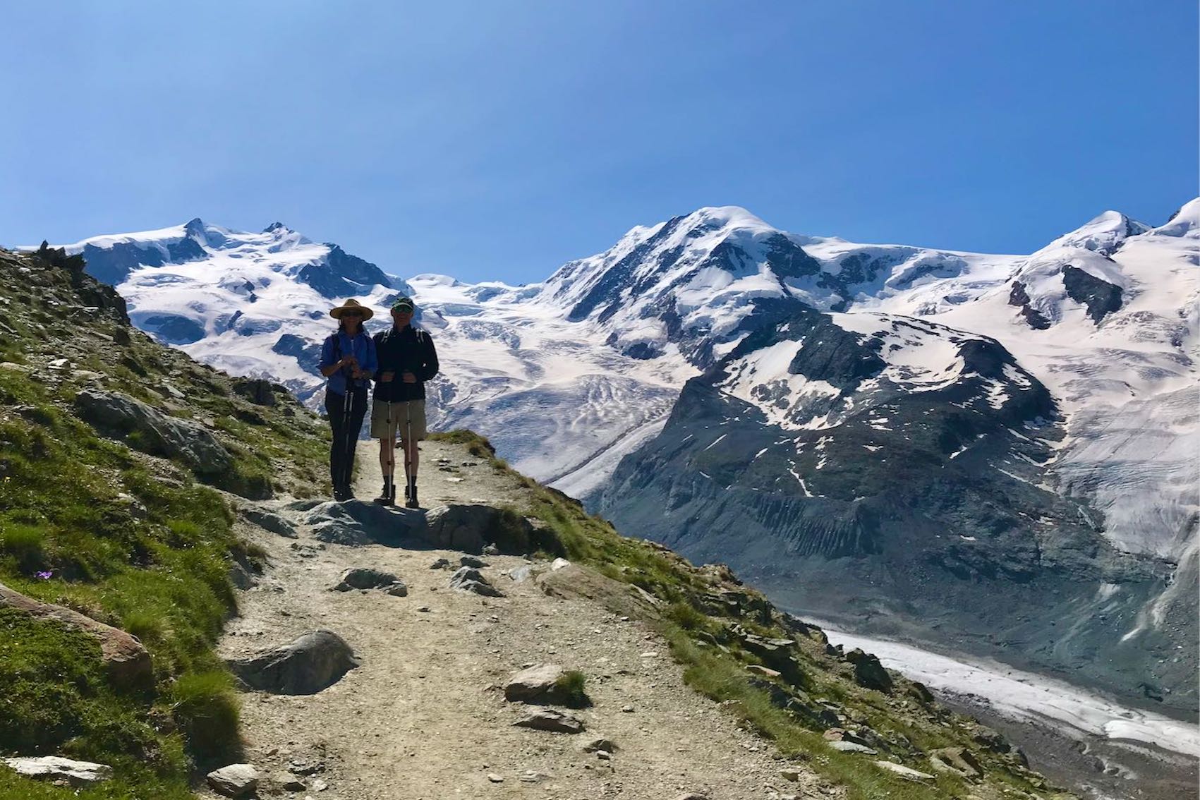 6-reasons-to-hike-in-the-Alps-Swisskisafari