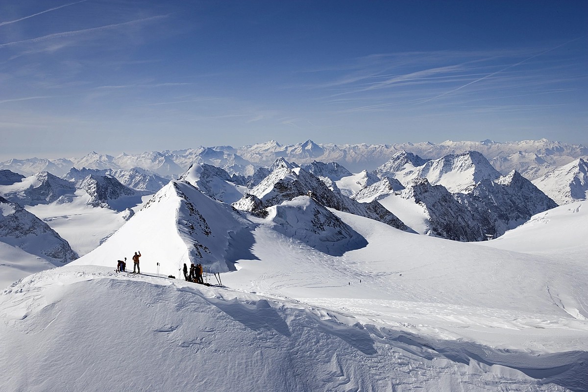 Multi country ski experiences