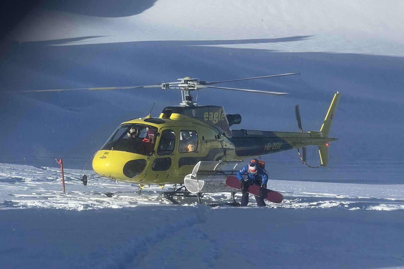 Heli-Ski itinerary 101 | SwisSkiSafari
