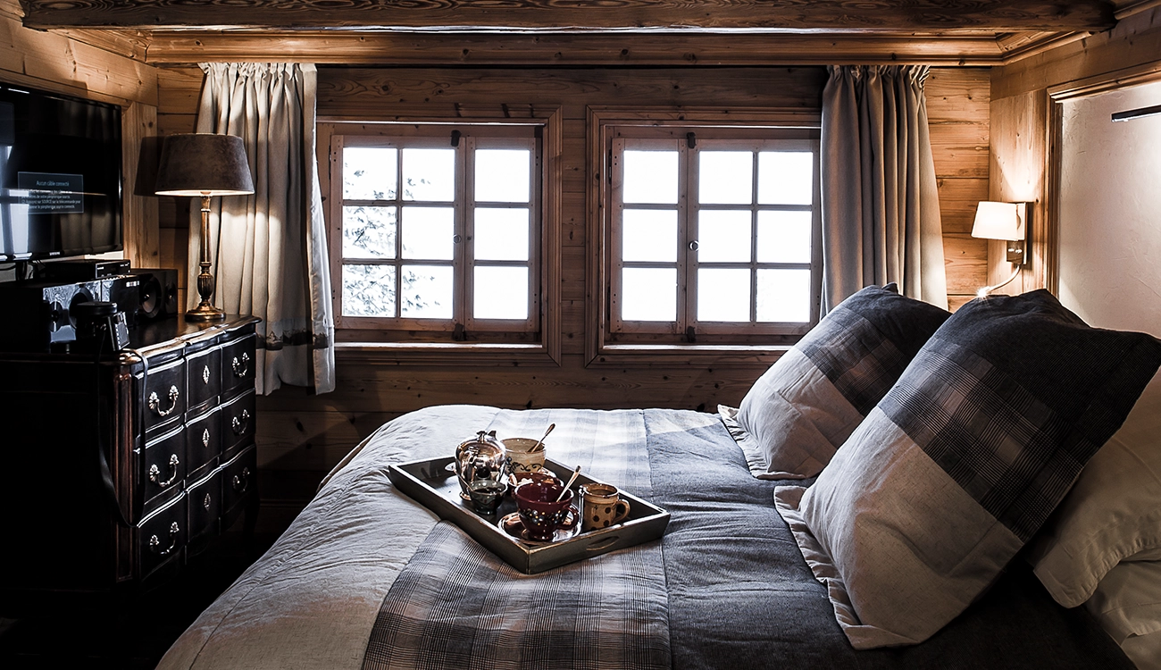 cozy-hotel-room-france Cozy hotel room, part of the hand picked accommodation on a SwisSkiSafari trip